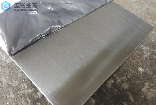 201不锈钢拉丝板会生锈吗？